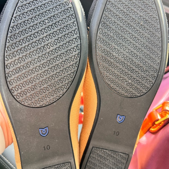 Rothy's Women’s Size 10 The Flat Color Camel Black Captoe Size New - Picture 9 of 9